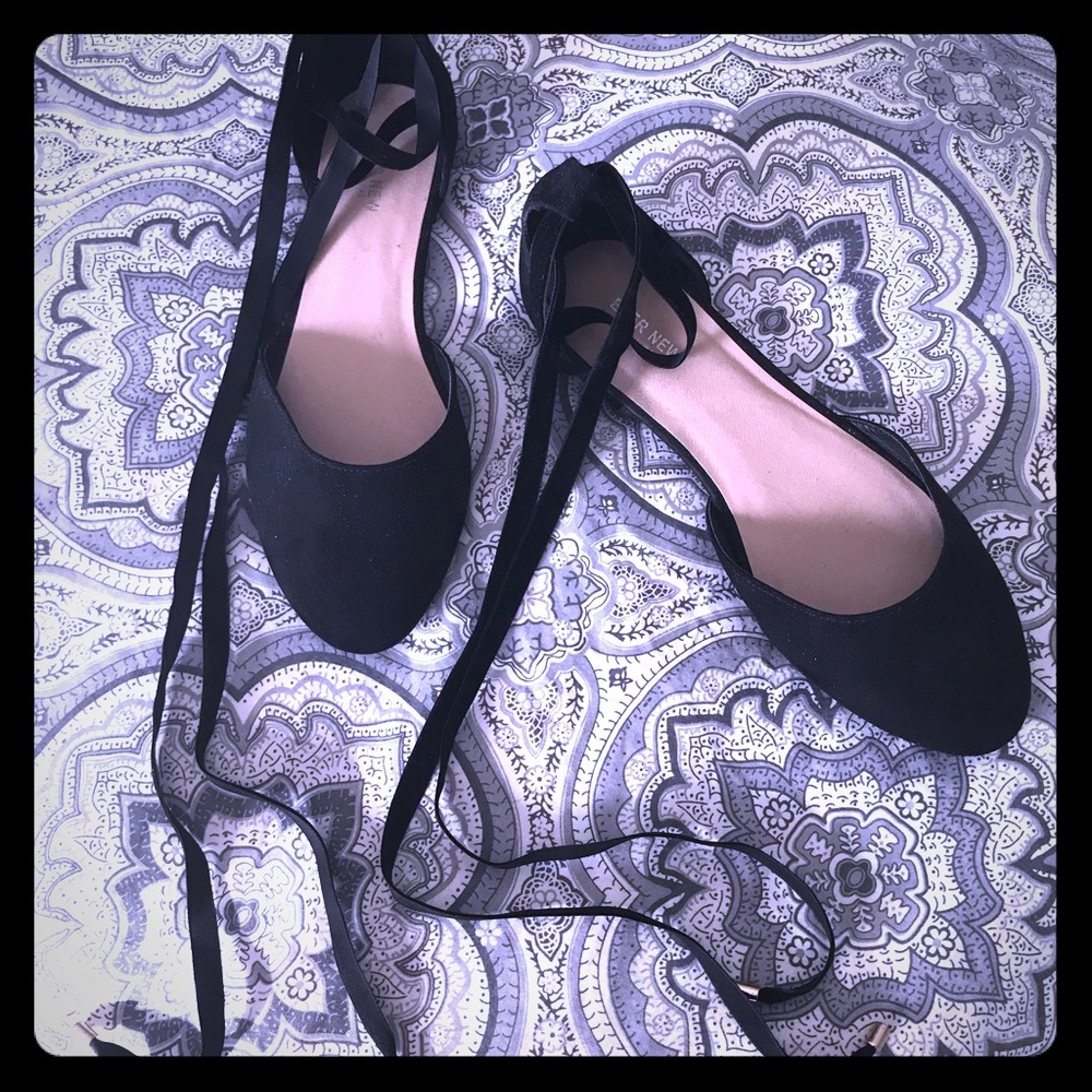 Flat, ballet type shoes.